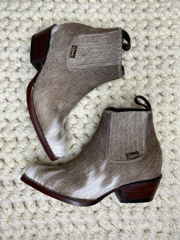 Hair on Hide Boots - 10.5